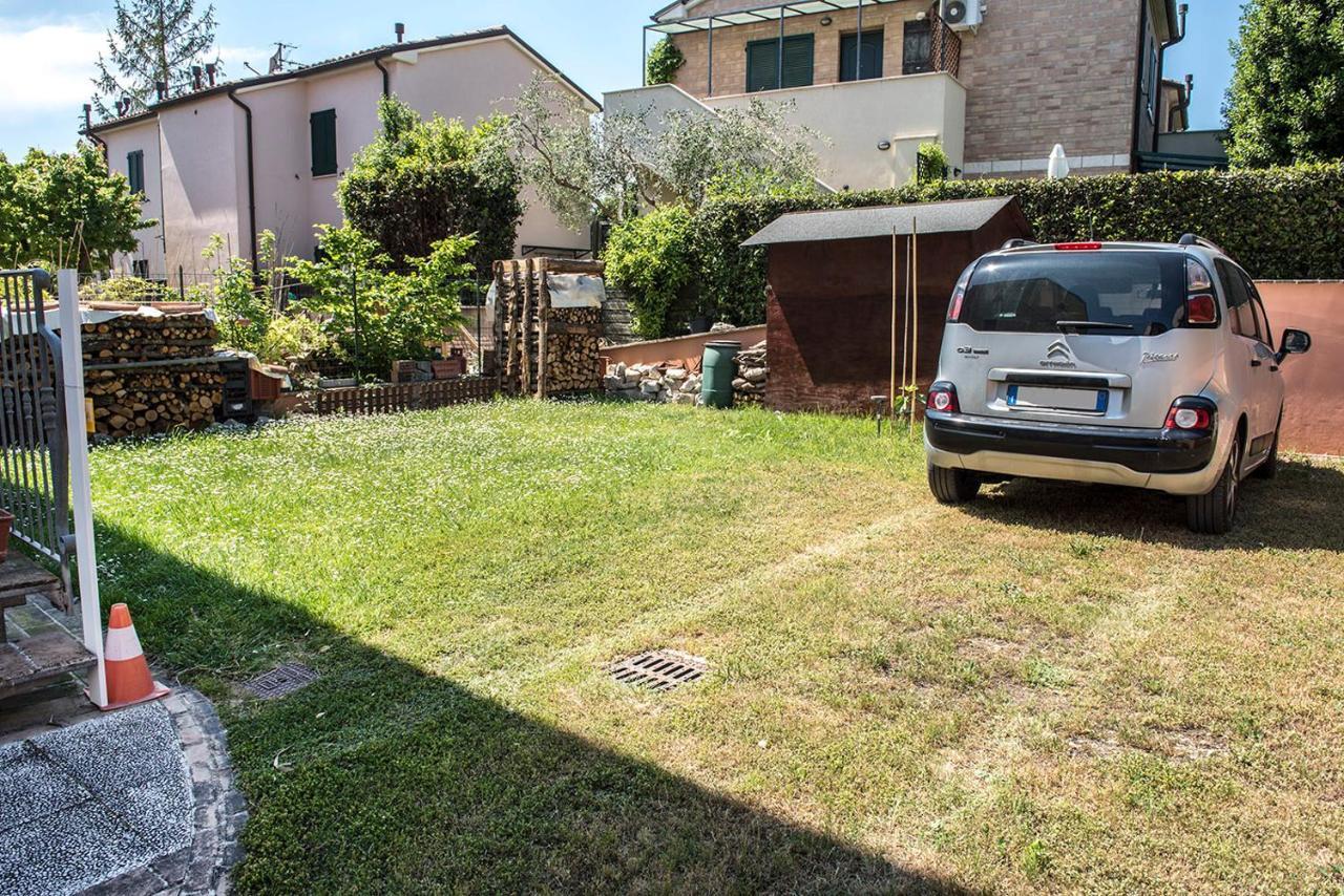 Апартаменти N011 - Numana, Nuovo Bilocale Con Giardino Сіроло Екстер'єр фото