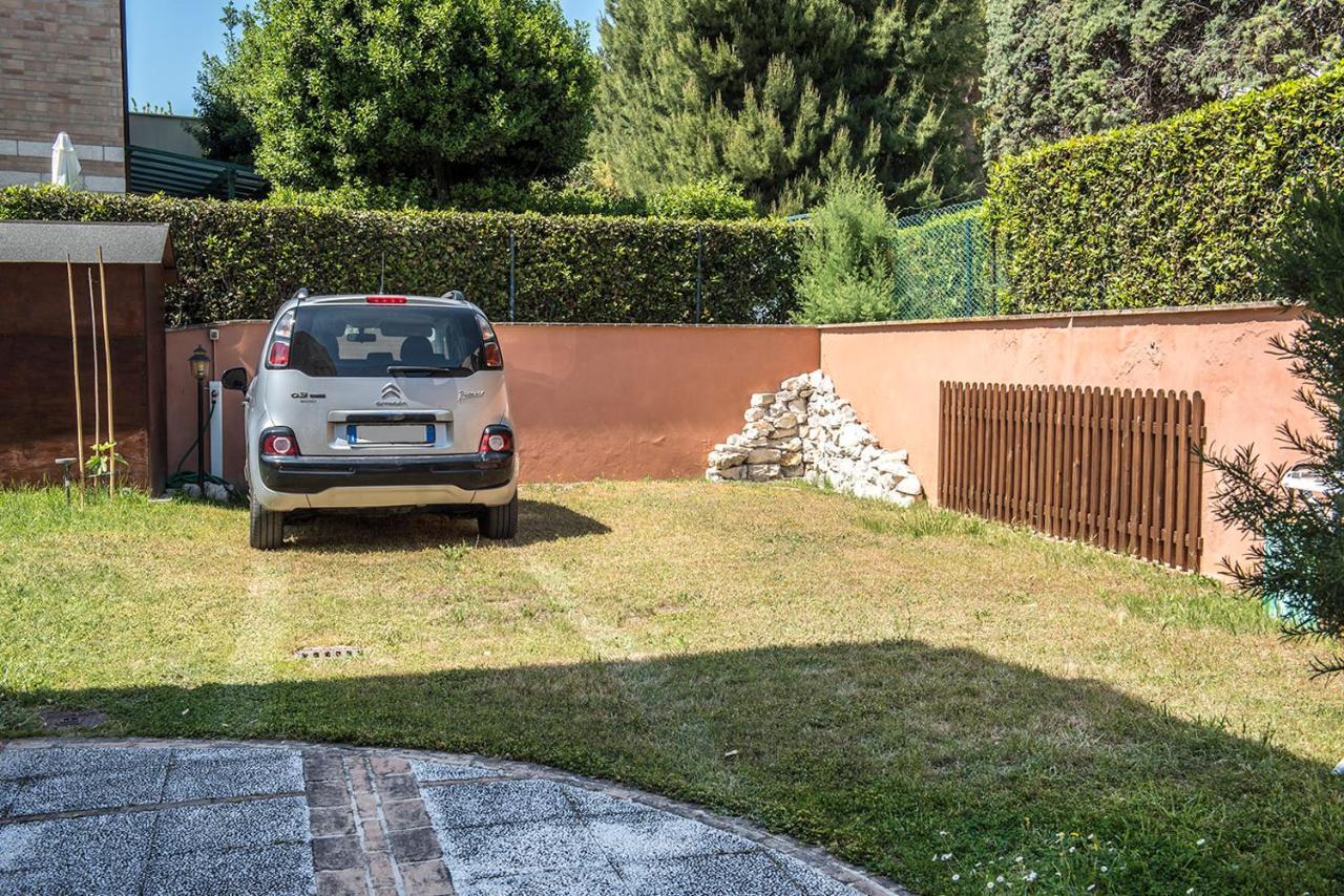 Апартаменти N011 - Numana, Nuovo Bilocale Con Giardino Сіроло Екстер'єр фото
